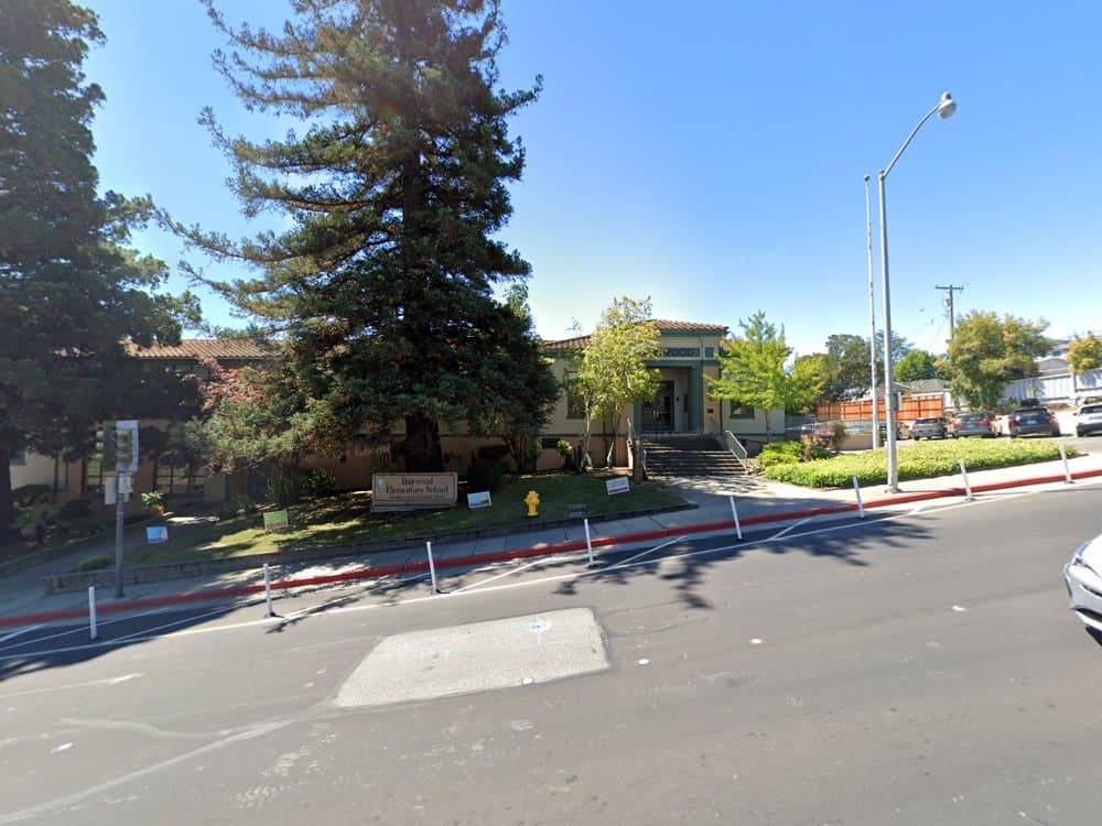Baywood Elementary campus building